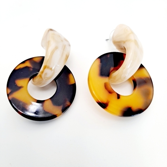 Drop earrings Tortoiseshell lightweight Cheetah print boho casual hoop 💖2/$30 - Picture 5 of 13